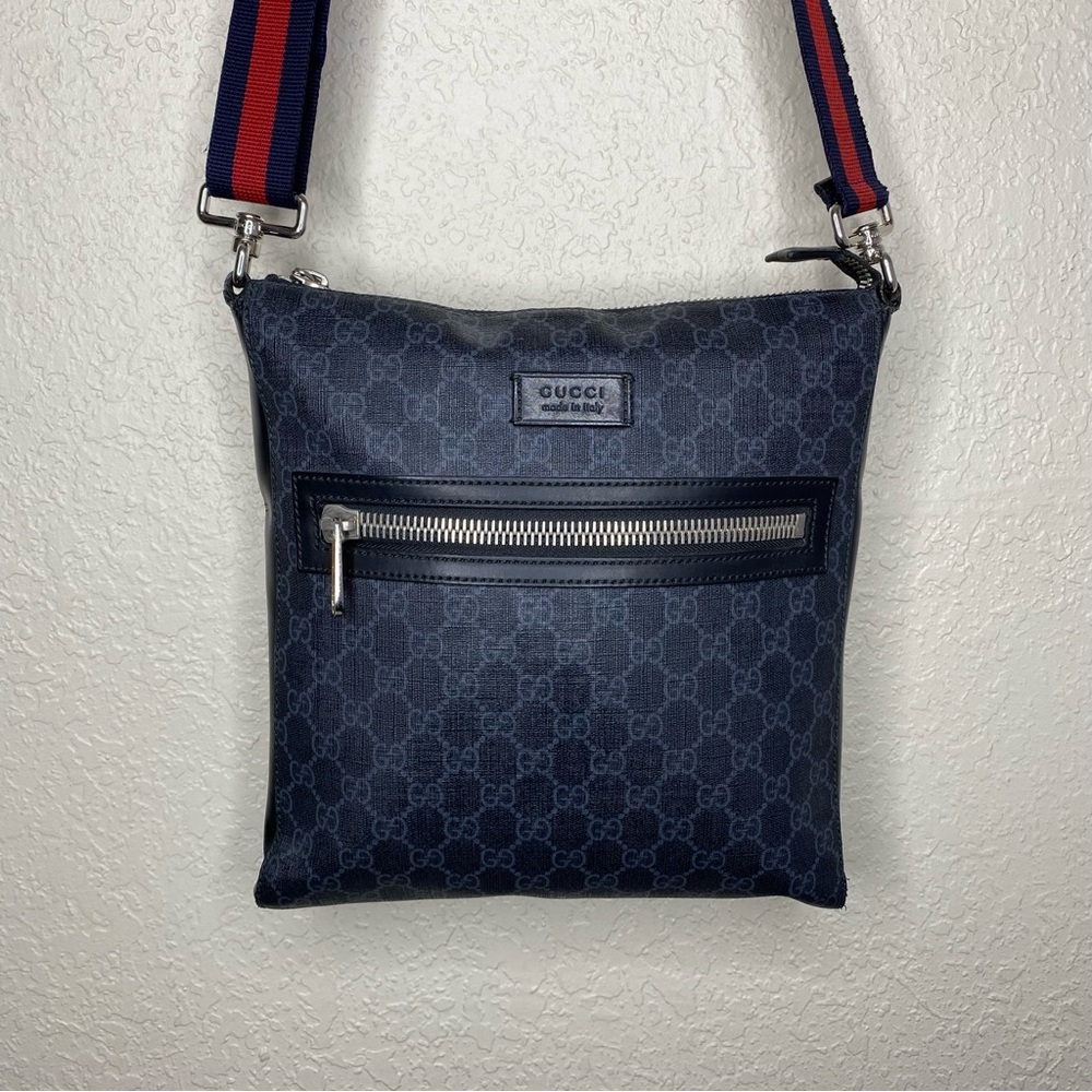 🔥Auth Gucci Supreme Shoulder Crossbody Bag GG PVC Leather - Picture 5 of 16